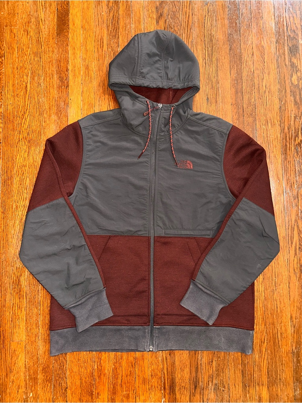 Men’s Large The North Face Gray and Burgundy Full Zip Jacket
